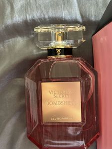 Victoria's Secret Bombshell Eau de Parfum