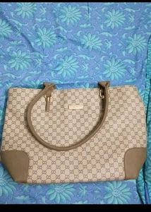 handbags used no returns bags are use