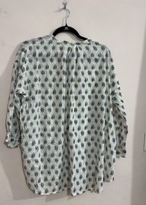 floral white kurta style shirt