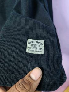 Ribbed Balck Henley Shirt