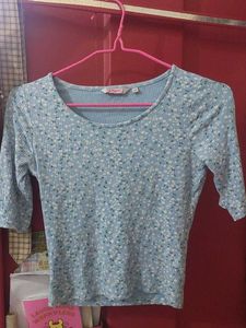 Dainty Floral Top