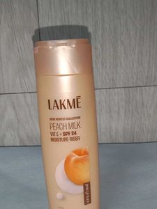 Lakme Peach Milk Moisturizer