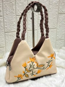 NEW ARRIVAL*HANDY+SLING Two MAIN COMPARTMENT