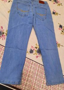 Ice Blue Straight Fit Jeans .BRAND NEW💜