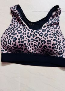 Stylish Leopard Print Sports Bra
