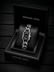 Michael Kors  Paved Watch FOR LADIES PREMIUM QUALI