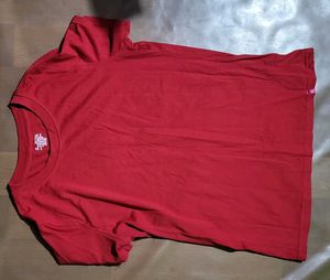 Macrowoman Classic Red Crew Neck T-Shirt