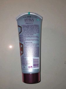 Lotus Herbals PROBRITE CLEANSING FOAM