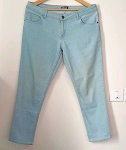 Light Wash Denim Jeans