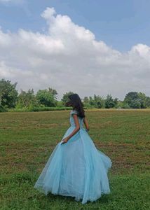 Cindrella gown with pocket 🩵