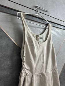 Chic Beige Sleeveless Jumpsuit