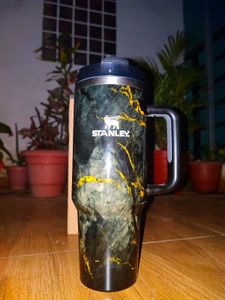 Limited Edition Stanley Bottle Marble Green Color