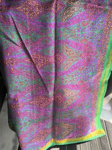 silk saree with zari boder