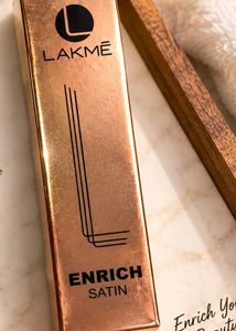 Lakme Enrich Satin Lipstick