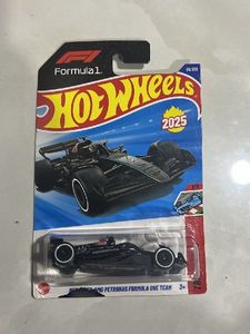 f1 Petronas Mercedes ink damage