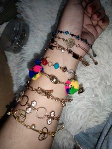 💝1 Bracelet💝