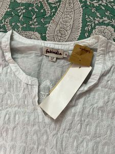 Fabindia White Chikankari Kurta