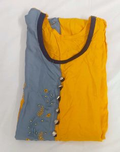 Yellow &amp; Grey Embroidered Kurta