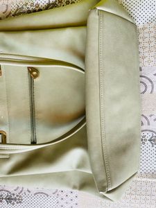 Super Spacious Handbag