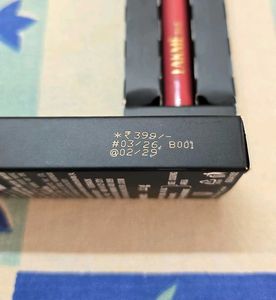 Lakme 9 to 5 Forever Matte Lip Crayon