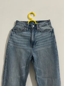 H&amp;M Light Wash Mom Jeans