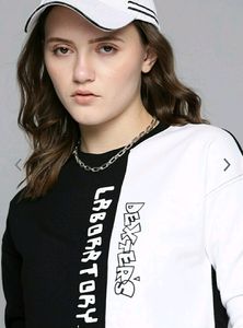 Black &amp; White Colorblocked Sweatshirt ❤️