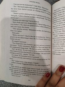 Fourth Wing by Rebecca Yarros - Bestseller