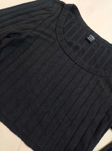 Ribbed Knit Long Sleeve Crop Top