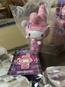 Kuromi and My melody moving scene blind box miniso