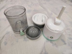 Portable Citrus Juicer