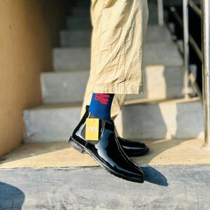 ZARA CHELSEA BOOT  GLOSSY
