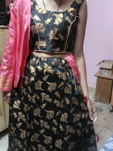 Girls Banarasi Silk Lahenga Choti With Dupatta