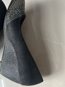 Sparkling Embellished Black Heels