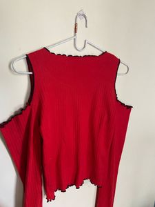Red Spider Web Cold Shoulder Top