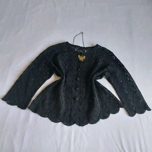 Elegant Black Crochet Cardigan 🌺