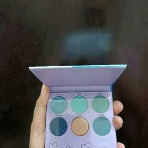 Plum Eyeshadow Palette Water