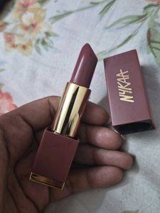 Nykaa Luxury Mauve Lipstick