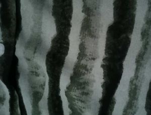 Men beautiful printed shirt size (L)