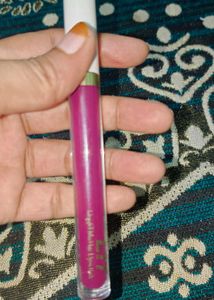 Matte Liquid Lipstick - Berry Shade