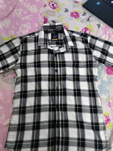 otto Men's Plaid Button-Down Shirt