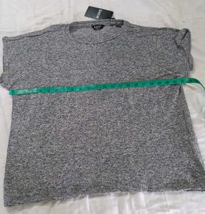 SHEIN Gray Knit Tee - New with Tags