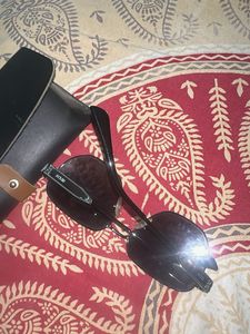 woggles Black Sunglasses with Case