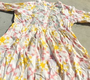 White Base Multi Coloured Tye nd Dye Pattern Kurti