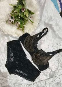 brand new Lace Detail lingerie set 👍