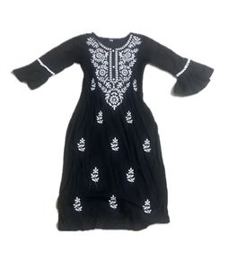 Elegant Black Embroidered Kurta