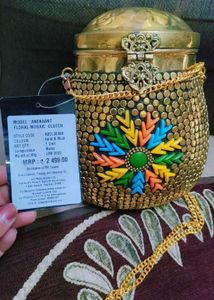 New Trending Sling/Clutch