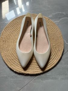 Elegant White Ballet Flats