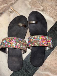 Embellished Toe Ring Sandals