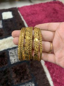 imitation jewellery Elegant Gold Tone Bangles Set