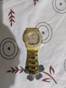 Analog Golden Watch